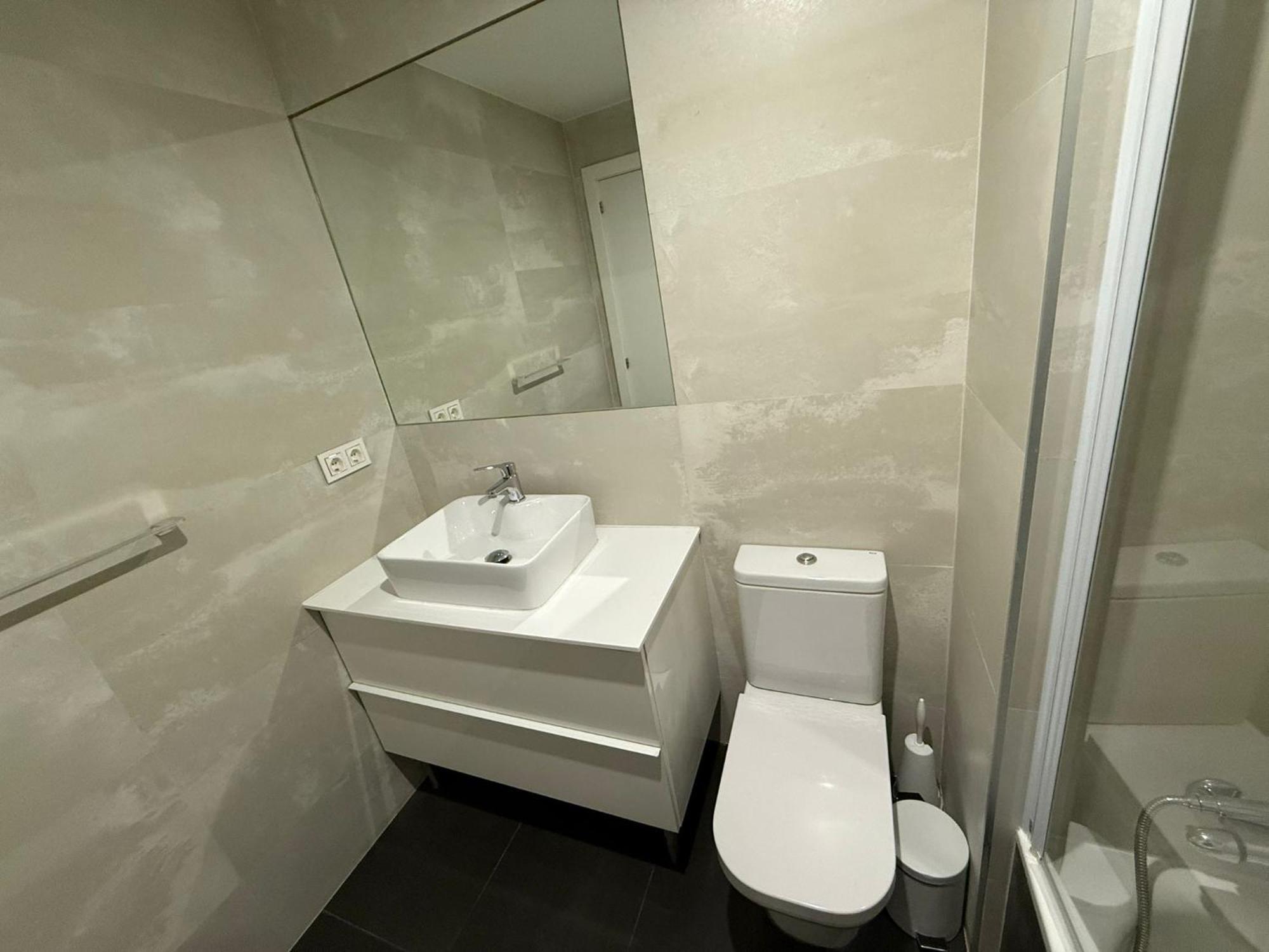 To Room Madrid Castellana Kültér fotó