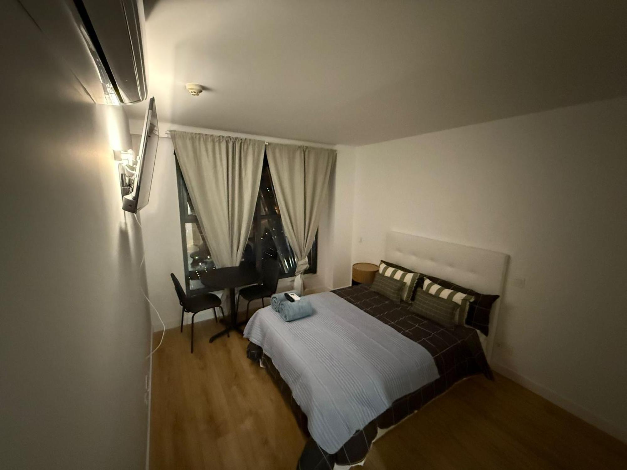 To Room Madrid Castellana Kültér fotó