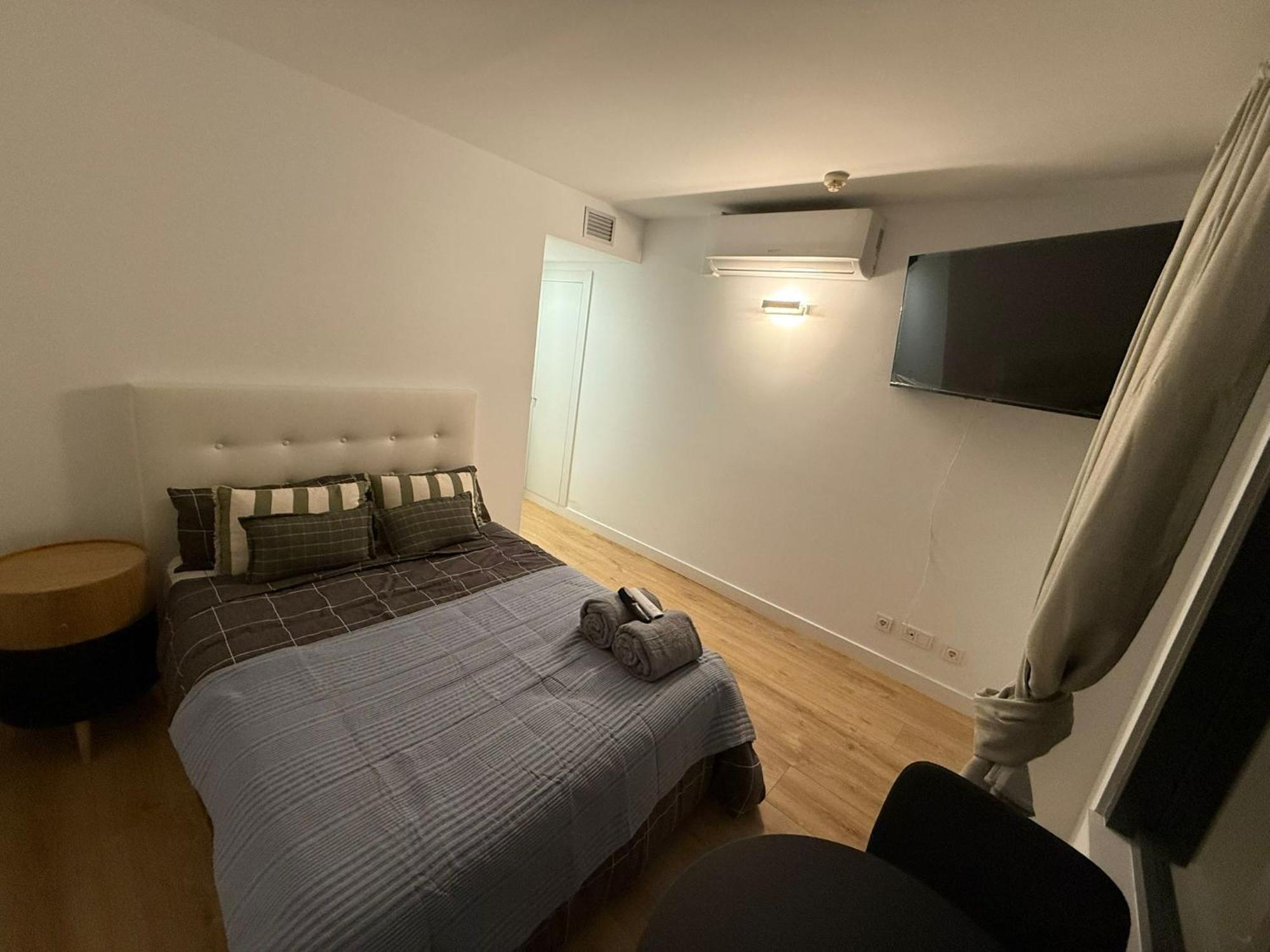 To Room Madrid Castellana Kültér fotó